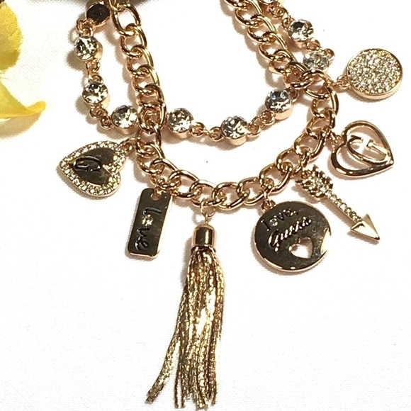 3/$29! GUESS Charm Bracelet Heart, Arrow, "Love" - Picture 2 of 8